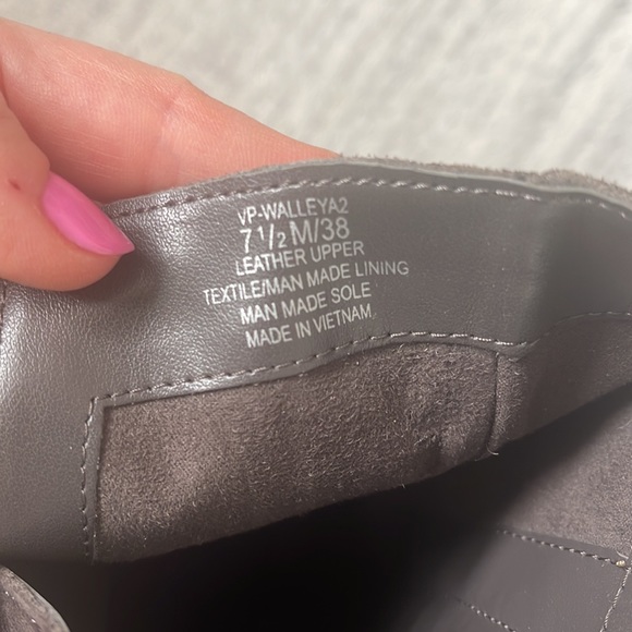 Vince Camuto NEW gray suede moto boots with buckles - Picture 8 of 12